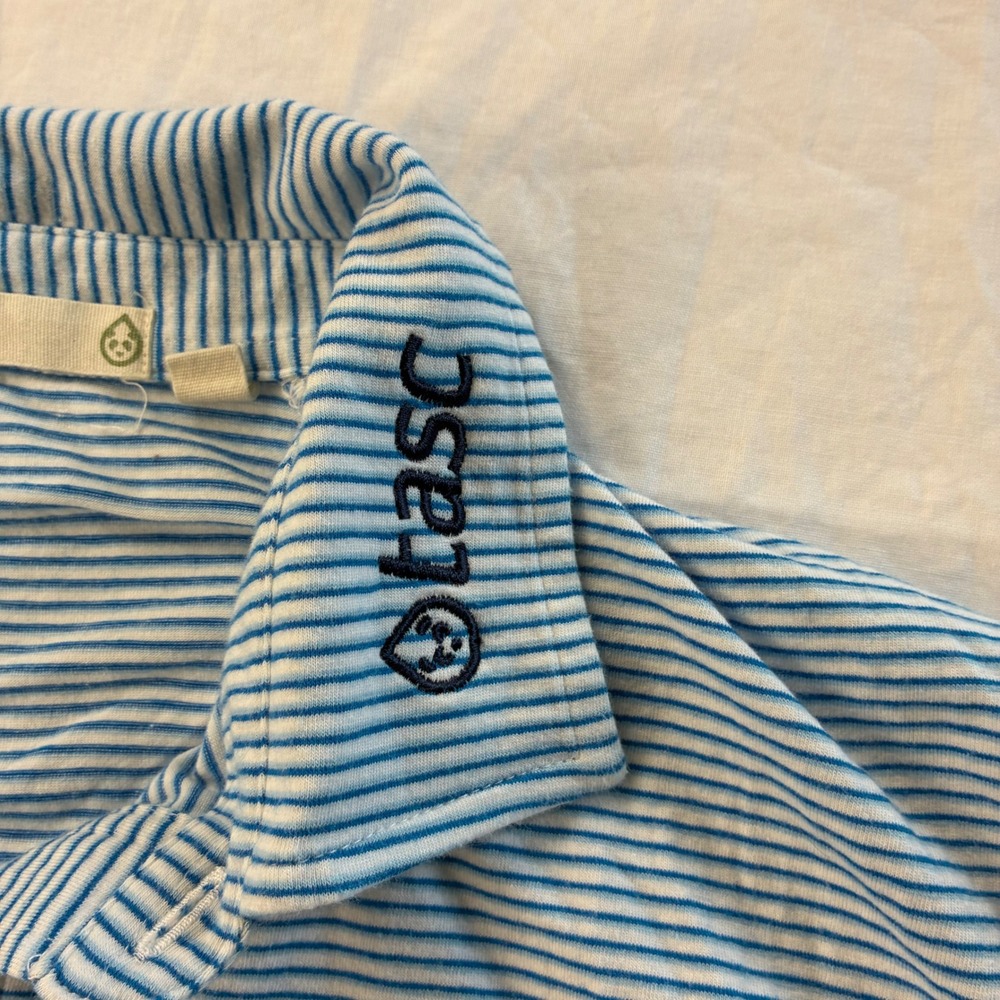 Tasc Performance Mens Polo Shirt Blue White Stripe Reynolds Wrap Logo Size M - Picture 4 of 9